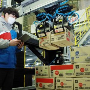 CJ Logistics’ Advanced AI Robot Technology in its Fulfillment Center