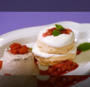 Sweet Fusion: Red Bean Pavlova Delight