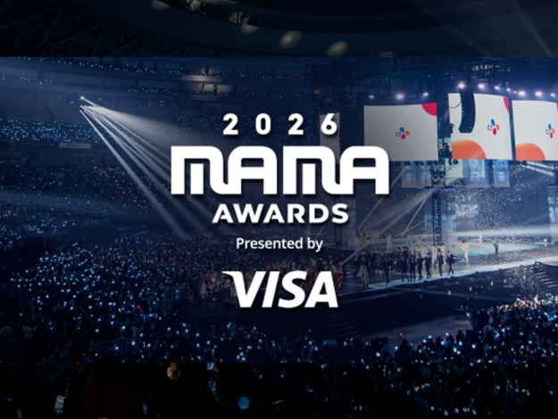 Promotional image for the 2026 MAMA Awards showing a packed arena and illuminated stage, with text announcing the event at Kyocera Dome Osaka and on Mnet Plus.