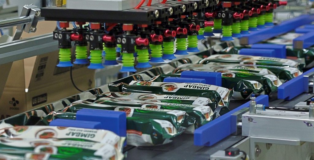 Fully automated frozen gimbap production line at CJ Blossom Campus