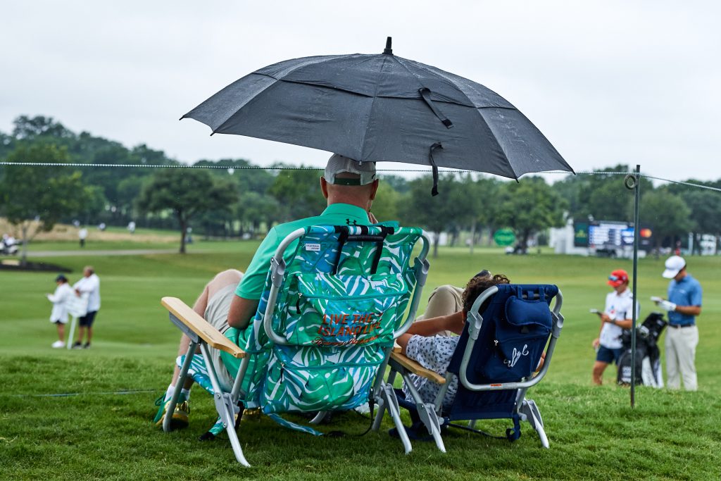 Families relax on the course while exploring Korean flavors at THE CJ CUP in Texas.
