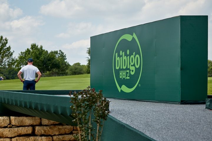 Attendees make their way off the course at the close of THE CJ CUP Byron Nelson.