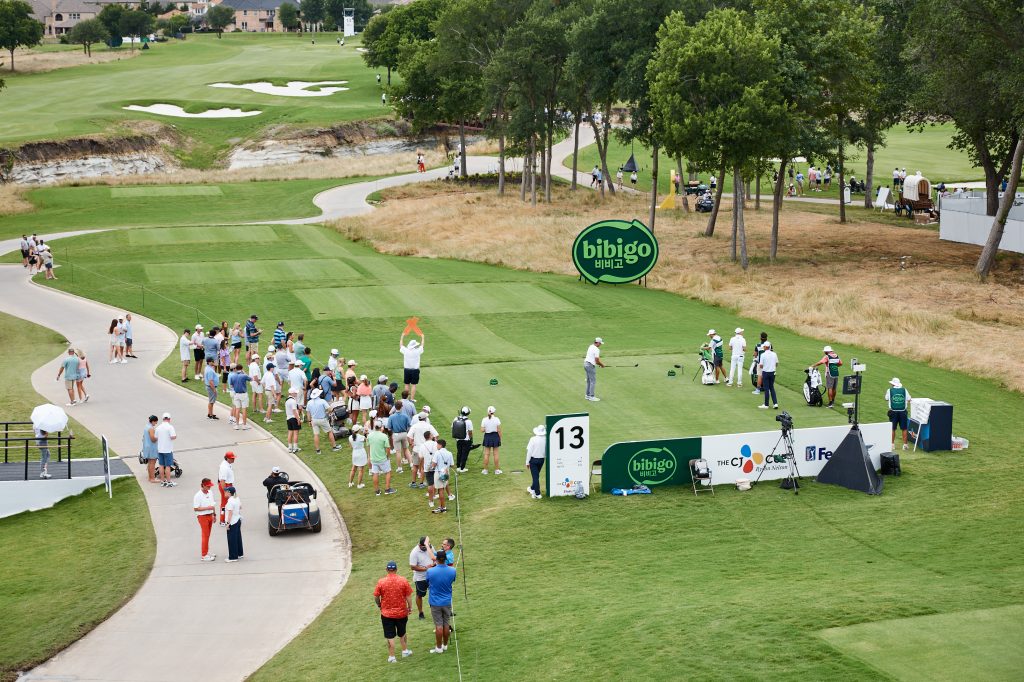 Spectators follow players from hole to hole at THE CJ CUP Byron Nelson.