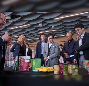 [CJ ON THE GROUND – Food] Chairman Lee: ‘Only One, Next One, Number One. I Like One’