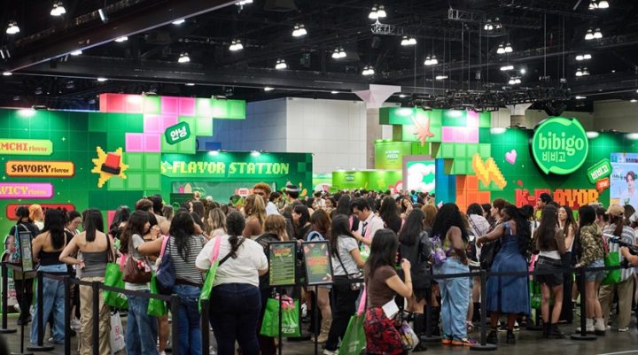 Visitors gather at the bibigo K-Flavor booth at KCON LA 2026.