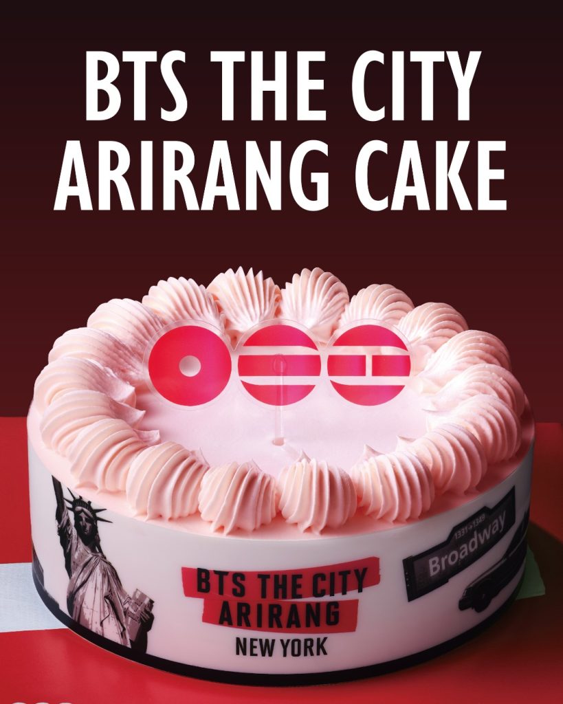 Limited-edition BTS-themed cake created by TOUS les JOURS for BTS THE CITY ARIRANG.